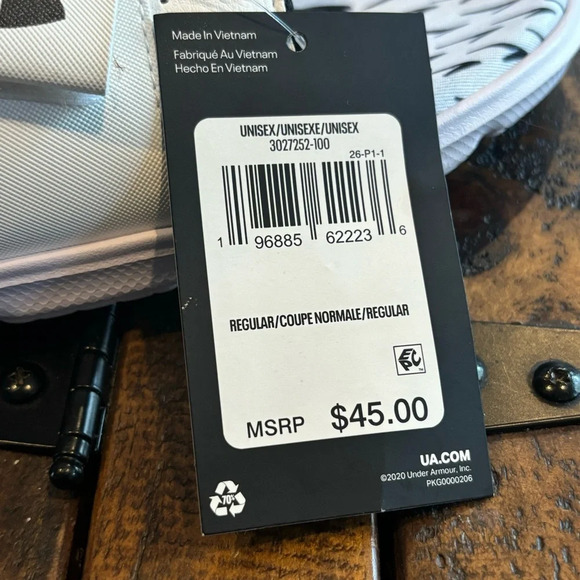 Under Armour Slides men’s NWT - Picture 6 of 7